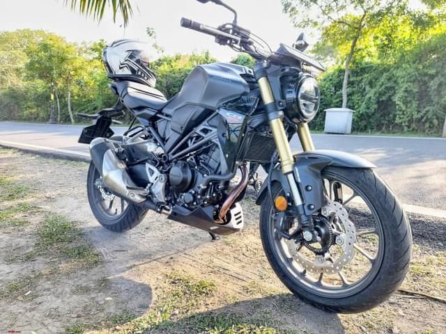MOTORCYCLE FOR SALE — HONDA CB300R