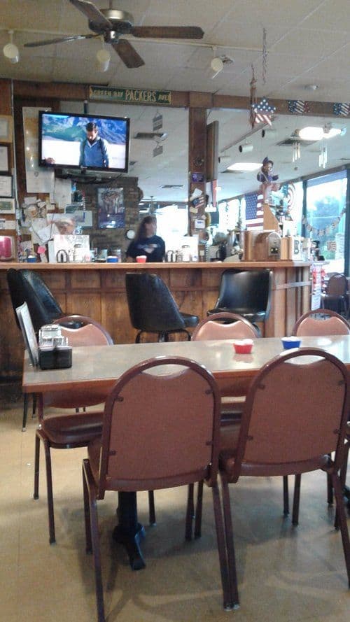 BREW & BEAN CAFÉ